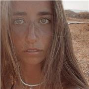 Mi nombre es Carlota. Soy una estudiante universitaria. Cursando doble grado de ADE + Business Analytics. Con experiencia en clases particulares a niños de primaria y la ESO. Disponible por las tardes